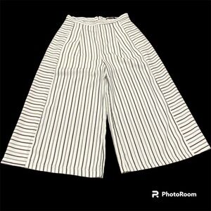 Doe & Rae Striped Gaucho Pants